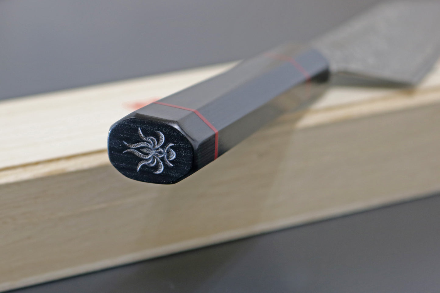 Kanetsune Namishibuki Kiritsuke 210mm Japanese Kitchen Knife